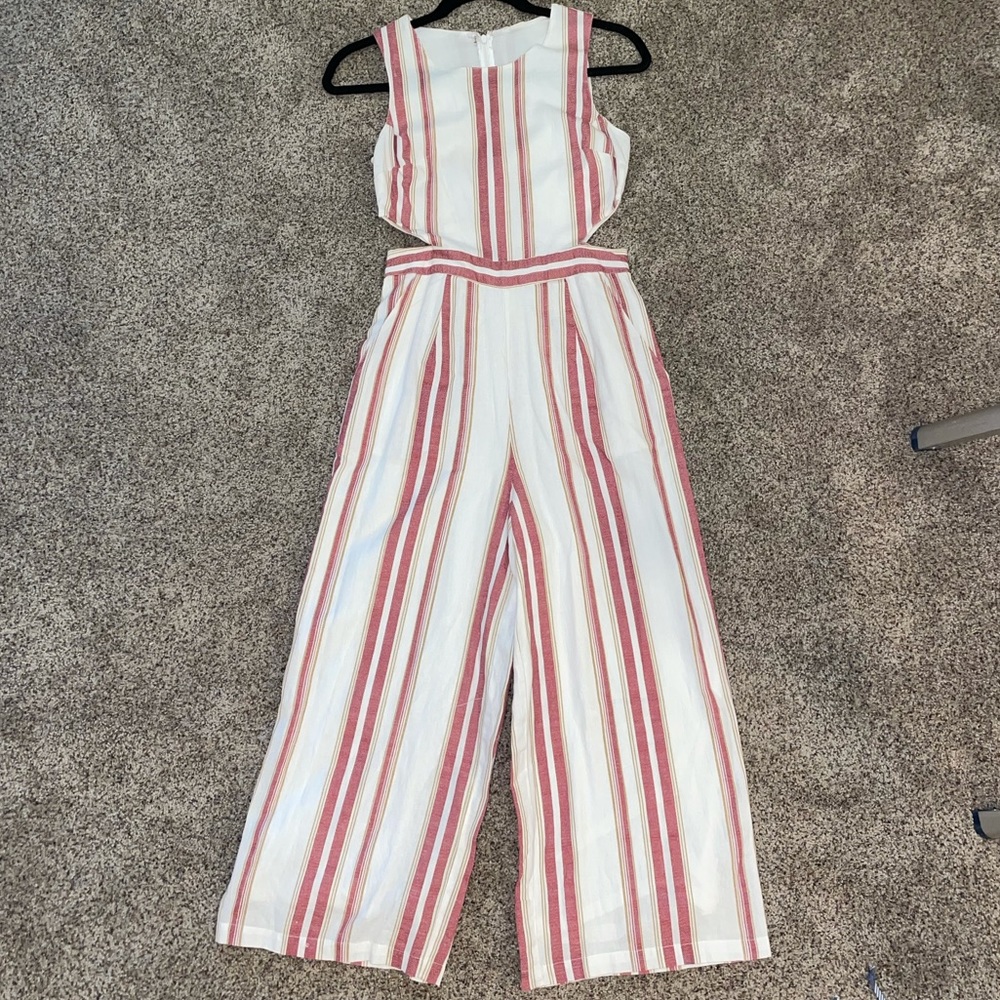 TJ Maxx Jumpsuit/Size S - worn once!